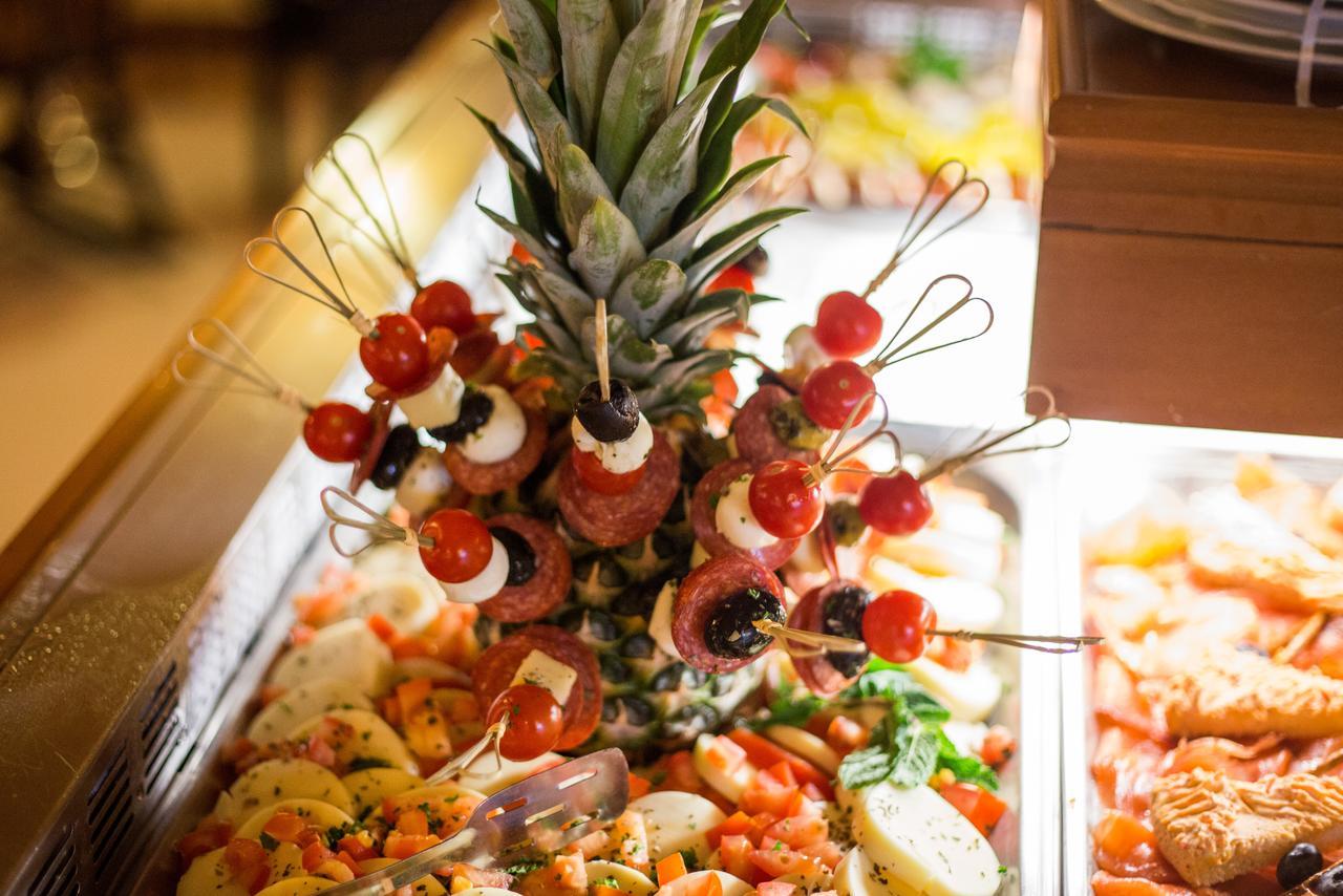 Hotel & Restaurant Bei Baki Sehnde Ngoại thất bức ảnh